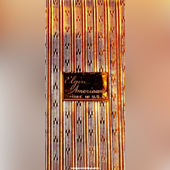 SOLD:Auction/ELGIN AMERICAN Empty Powder Case/GENUINE Abolone Stunning/MenWomen - Picture 2 of 9